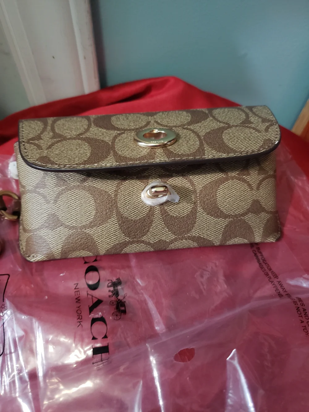 Coach Signature  Notebook And Sunglass Case